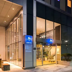 首尔东大门大使宜必思快捷酒店 酒店 首爾